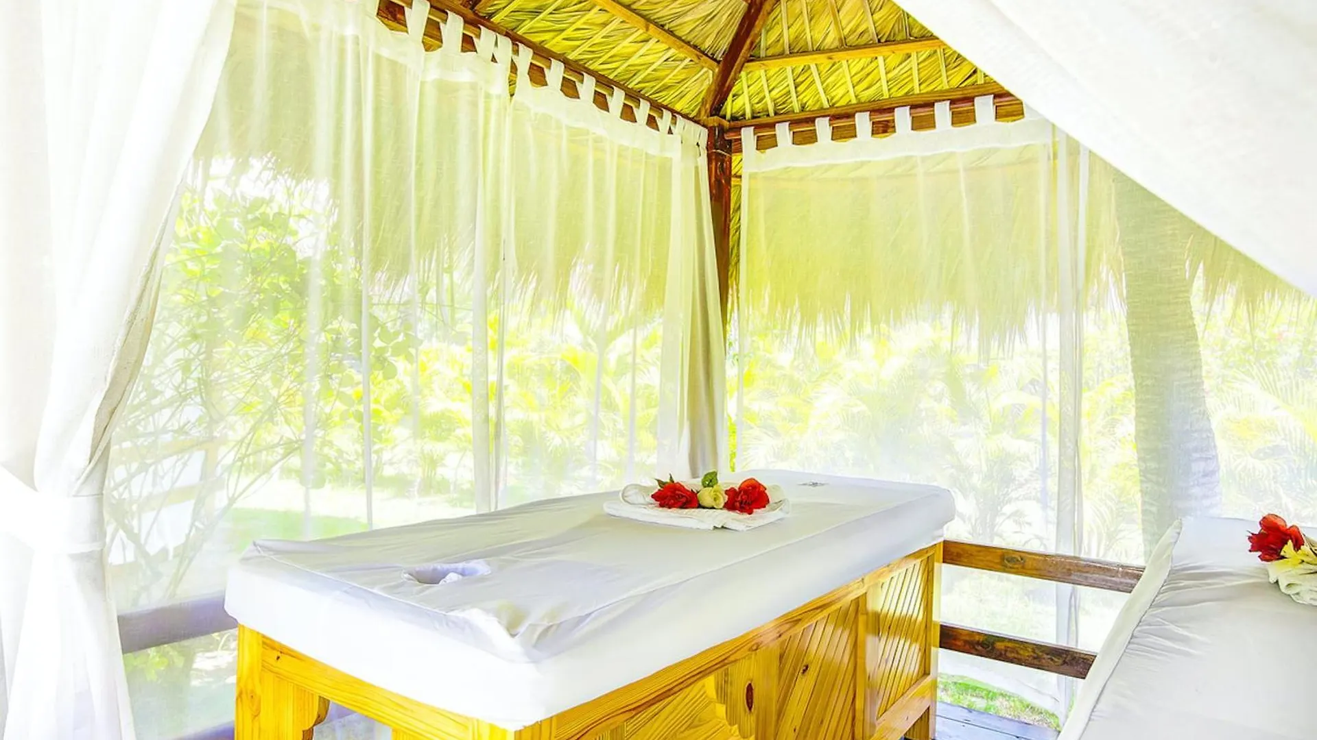 Serenara Studios And Suites - Los Corales Beach - Great Location With Many Restaurants Punta Cana 5*,  Repubblica Dominicana