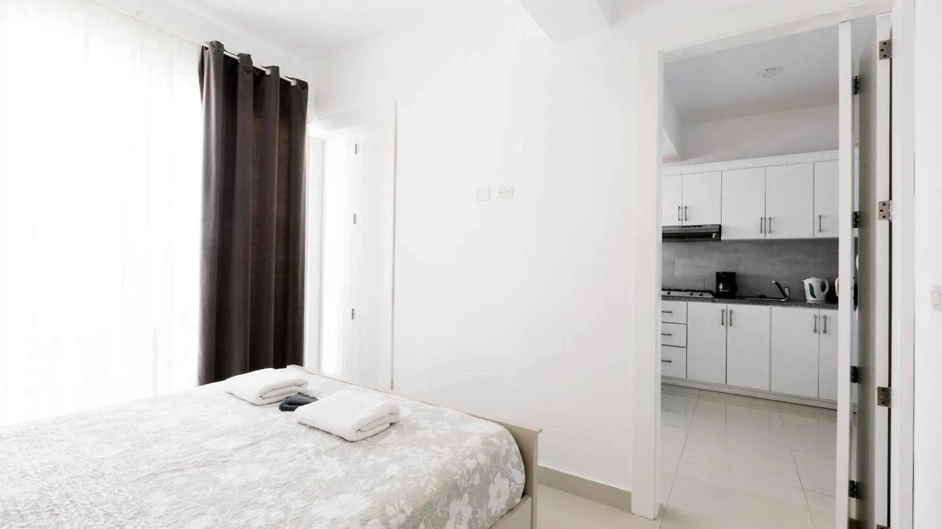 Aparthotel Serenara Studios And Suites - Los Corales Beach - Great Location With Many Restaurants Punta Cana